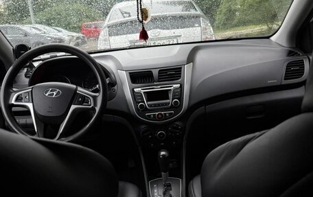 Hyundai Solaris II рестайлинг, 2014 год, 670 000 рублей, 4 фотография