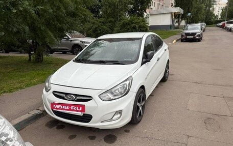 Hyundai Solaris II рестайлинг, 2014 год, 670 000 рублей, 7 фотография