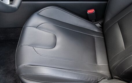 Hyundai Elantra, 2023 год, 2 390 000 рублей, 18 фотография