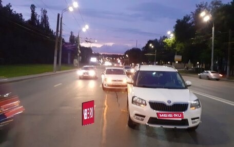 Skoda Yeti I рестайлинг, 2014 год, 1 340 000 рублей, 11 фотография
