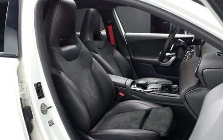 Mercedes-Benz A-Класс AMG, 2021 год, 3 486 000 рублей, 9 фотография