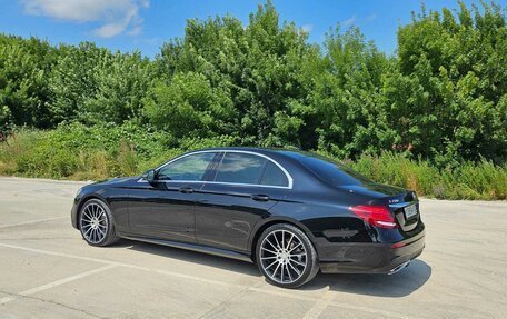 Mercedes-Benz E-Класс, 2016 год, 2 800 000 рублей, 3 фотография