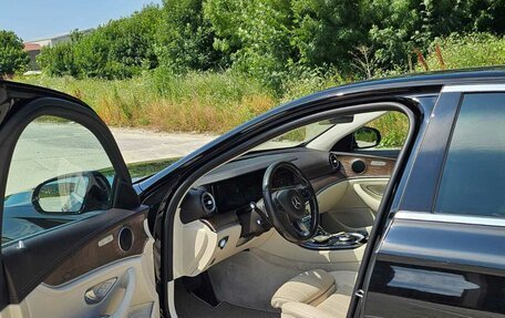 Mercedes-Benz E-Класс, 2016 год, 2 800 000 рублей, 6 фотография
