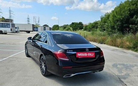Mercedes-Benz E-Класс, 2016 год, 2 800 000 рублей, 2 фотография