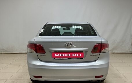Toyota Avensis III рестайлинг, 2011 год, 900 000 рублей, 5 фотография