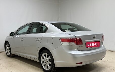 Toyota Avensis III рестайлинг, 2011 год, 900 000 рублей, 6 фотография