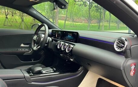 Mercedes-Benz CLA, 2021 год, 2 400 000 рублей, 11 фотография