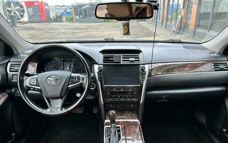 Toyota Camry, 2016 год, 2 300 000 рублей, 13 фотография
