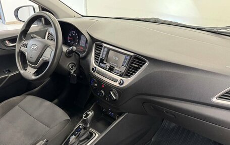 Hyundai Solaris II рестайлинг, 2017 год, 1 240 000 рублей, 13 фотография