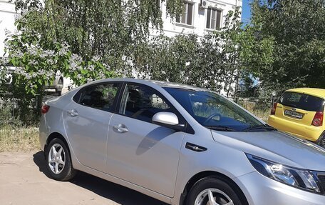 KIA Rio III рестайлинг, 2013 год, 1 280 000 рублей, 9 фотография