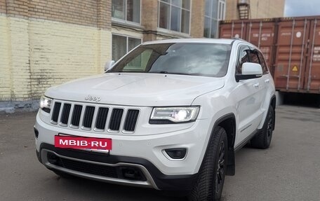 Jeep Grand Cherokee, 2016 год, 3 300 000 рублей, 2 фотография