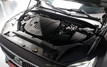 Volvo S90 II рестайлинг, 2021 год, 2 858 000 рублей, 2 фотография