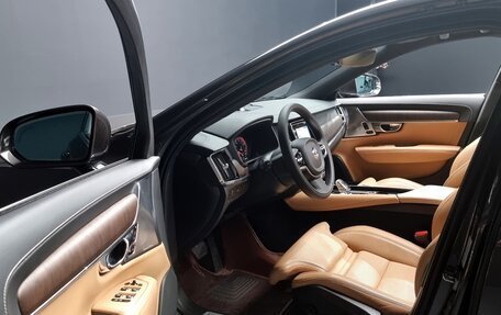 Volvo S90 II рестайлинг, 2021 год, 2 858 000 рублей, 10 фотография