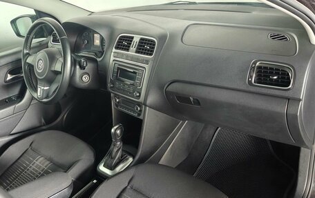 Volkswagen Polo VI (EU Market), 2015 год, 880 000 рублей, 9 фотография