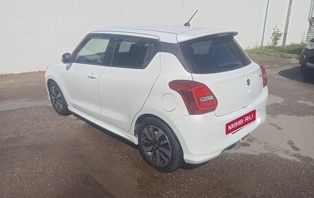 Suzuki Swift V, 2017 год, 1 380 000 рублей, 6 фотография