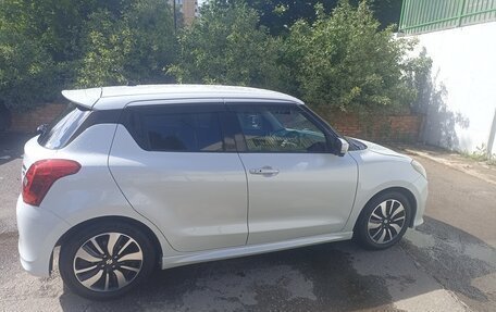 Suzuki Swift V, 2017 год, 1 380 000 рублей, 8 фотография