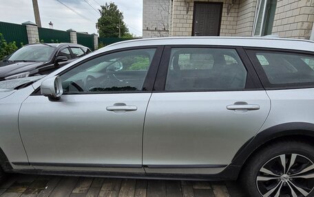 Volvo V90 Cross Country I рестайлинг, 2020 год, 3 850 000 рублей, 4 фотография