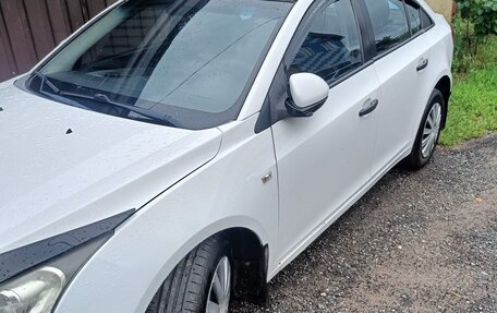 Chevrolet Cruze II, 2011 год, 650 000 рублей, 4 фотография
