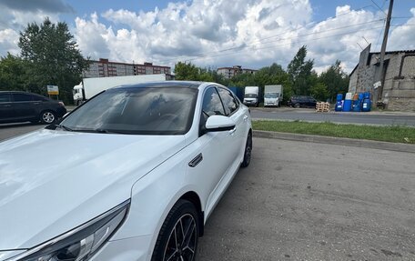 KIA Optima IV, 2018 год, 2 500 000 рублей, 4 фотография