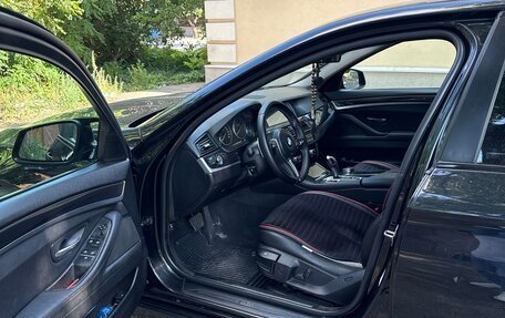 BMW 5 серия, 2013 год, 1 840 000 рублей, 3 фотография