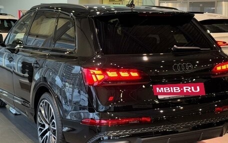 Audi Q7, 2024 год, 16 999 000 рублей, 3 фотография