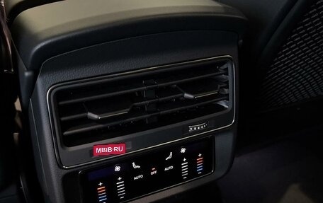 Audi Q7, 2024 год, 16 999 000 рублей, 16 фотография