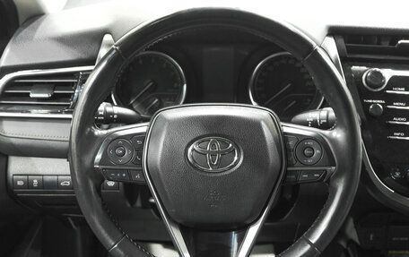 Toyota Camry, 2018 год, 2 899 000 рублей, 14 фотография