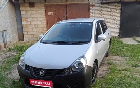 Nissan AD III, 2017 год, 900 000 рублей, 4 фотография