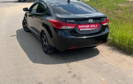 Hyundai Elantra V, 2013 год, 1 159 000 рублей, 3 фотография