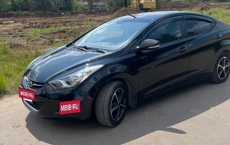 Hyundai Elantra V, 2013 год, 1 159 000 рублей, 2 фотография