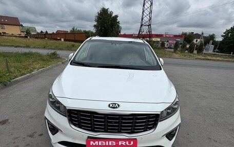 KIA Carnival III, 2018 год, 3 200 000 рублей, 2 фотография