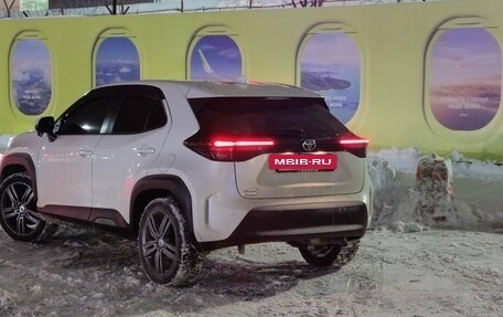 Toyota Yaris Cross, 2020 год, 2 150 000 рублей, 9 фотография
