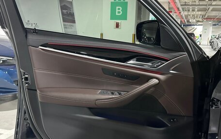 BMW 5 серия, 2021 год, 3 769 000 рублей, 12 фотография