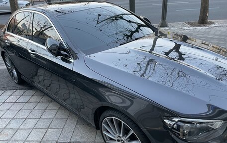 Mercedes-Benz E-Класс, 2022 год, 4 149 000 рублей, 3 фотография