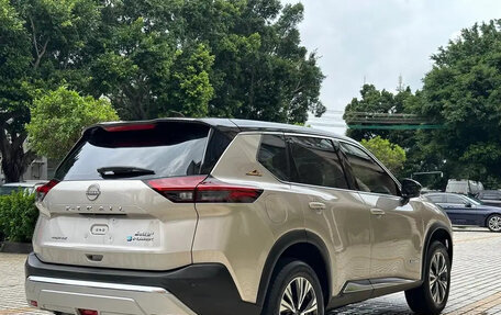 Nissan X-Trail, 2022 год, 2 200 000 рублей, 4 фотография