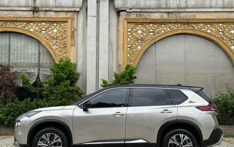 Nissan X-Trail, 2022 год, 2 200 000 рублей, 3 фотография