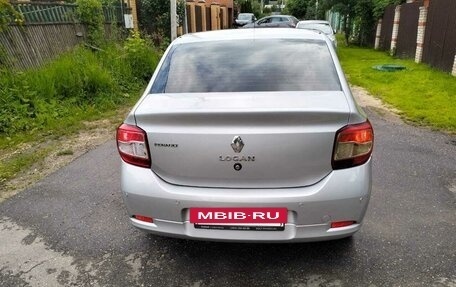 Renault Logan II, 2016 год, 850 000 рублей, 9 фотография