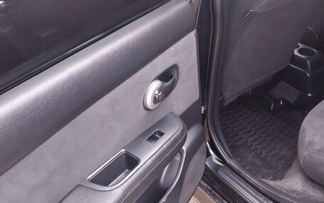 Nissan Tiida, 2012 год, 750 000 рублей, 14 фотография