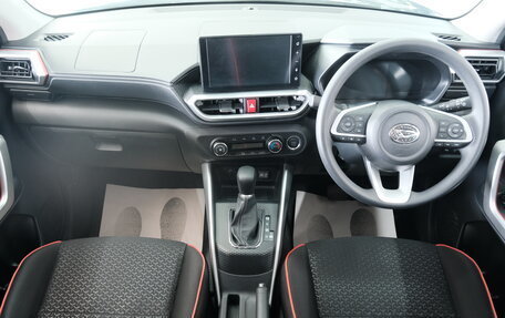 Daihatsu Rocky, 2020 год, 1 639 000 рублей, 16 фотография