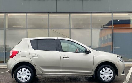 Renault Sandero II рестайлинг, 2015 год, 599 000 рублей, 3 фотография