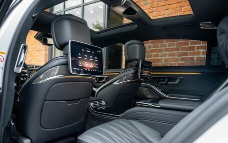 Mercedes-Benz S-Класс AMG, 2023 год, 22 490 000 рублей, 16 фотография