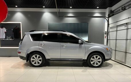 Mitsubishi Outlander III рестайлинг 3, 2012 год, 1 595 000 рублей, 6 фотография