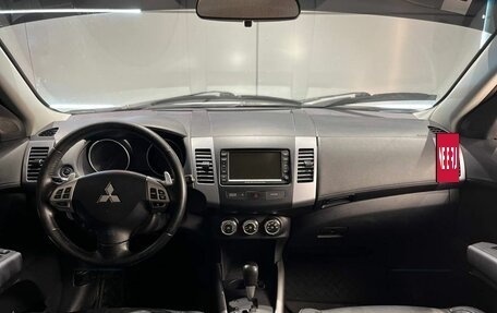 Mitsubishi Outlander III рестайлинг 3, 2012 год, 1 595 000 рублей, 18 фотография