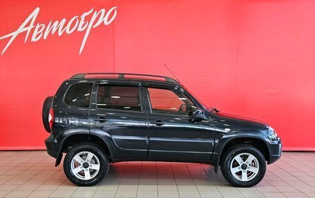 Chevrolet Niva I рестайлинг, 2020 год, 935 000 рублей, 6 фотография