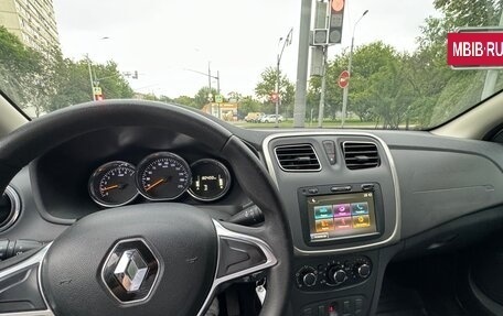 Renault Logan II, 2019 год, 940 000 рублей, 13 фотография