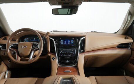 Cadillac Escalade IV, 2016 год, 3 990 000 рублей, 13 фотография