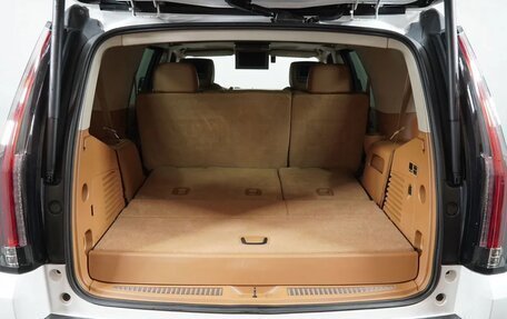 Cadillac Escalade IV, 2016 год, 3 990 000 рублей, 39 фотография