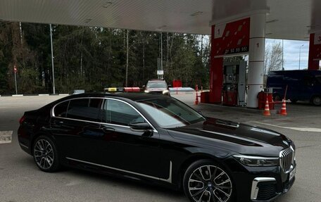 BMW 7 серия, 2017 год, 4 400 000 рублей, 2 фотография