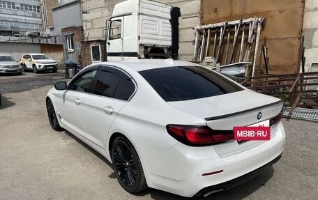 BMW 5 серия, 2021 год, 3 242 000 рублей, 4 фотография