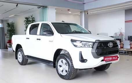 Toyota Hilux VIII, 2024 год, 7 632 000 рублей, 3 фотография